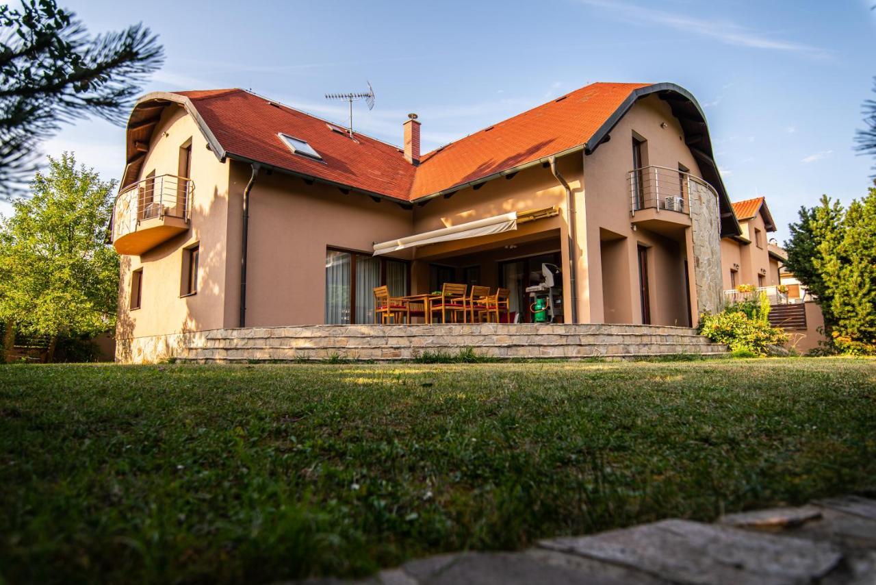 וולקה פופוביצה Villa With Pool & Sauna In Beer Village מראה חיצוני תמונה