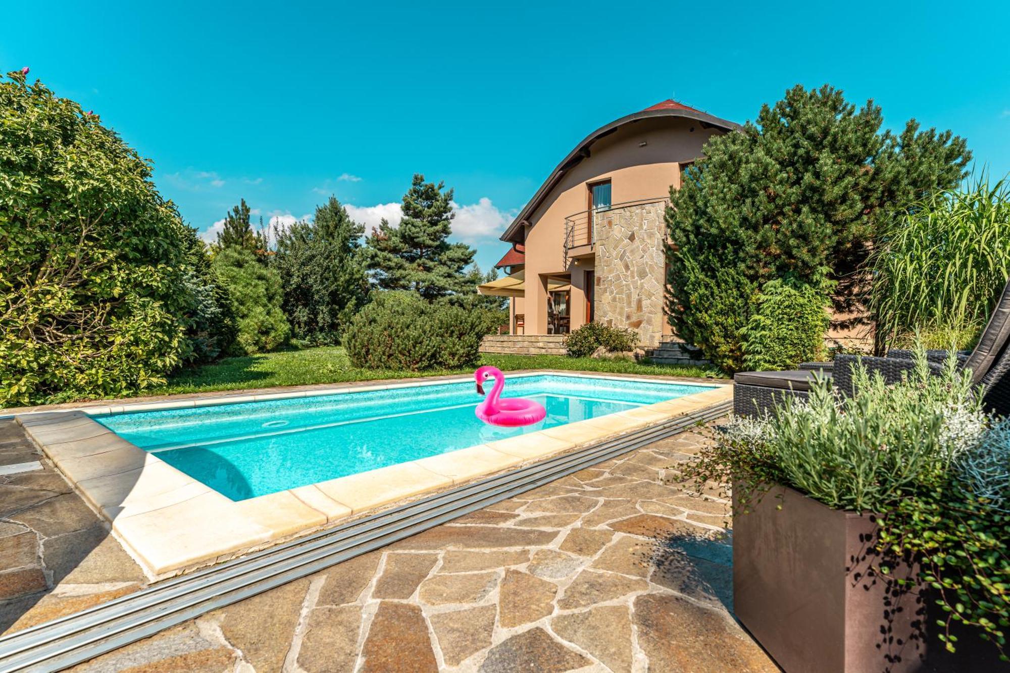 וולקה פופוביצה Villa With Pool & Sauna In Beer Village מראה חיצוני תמונה