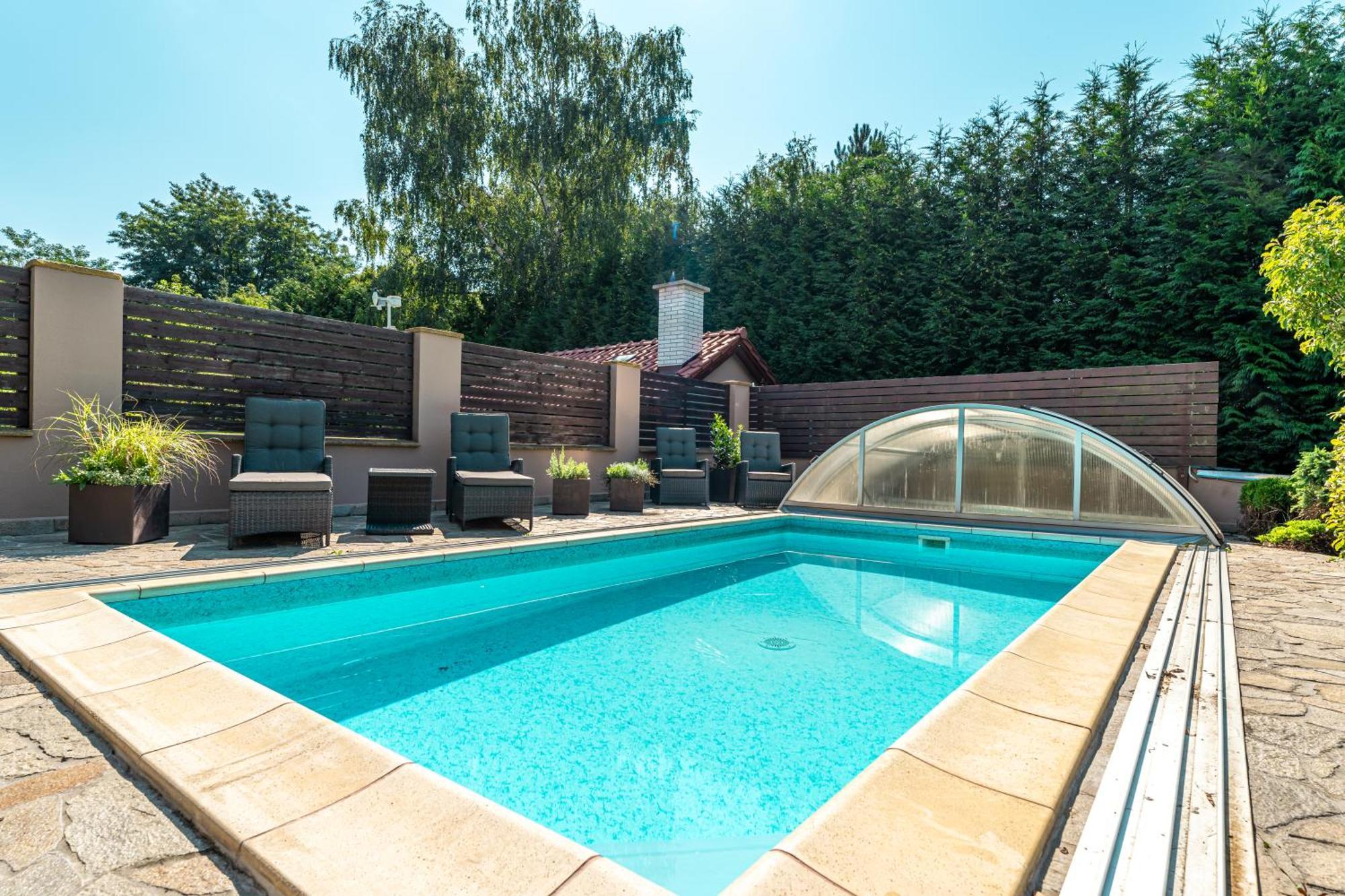 וולקה פופוביצה Villa With Pool & Sauna In Beer Village מראה חיצוני תמונה